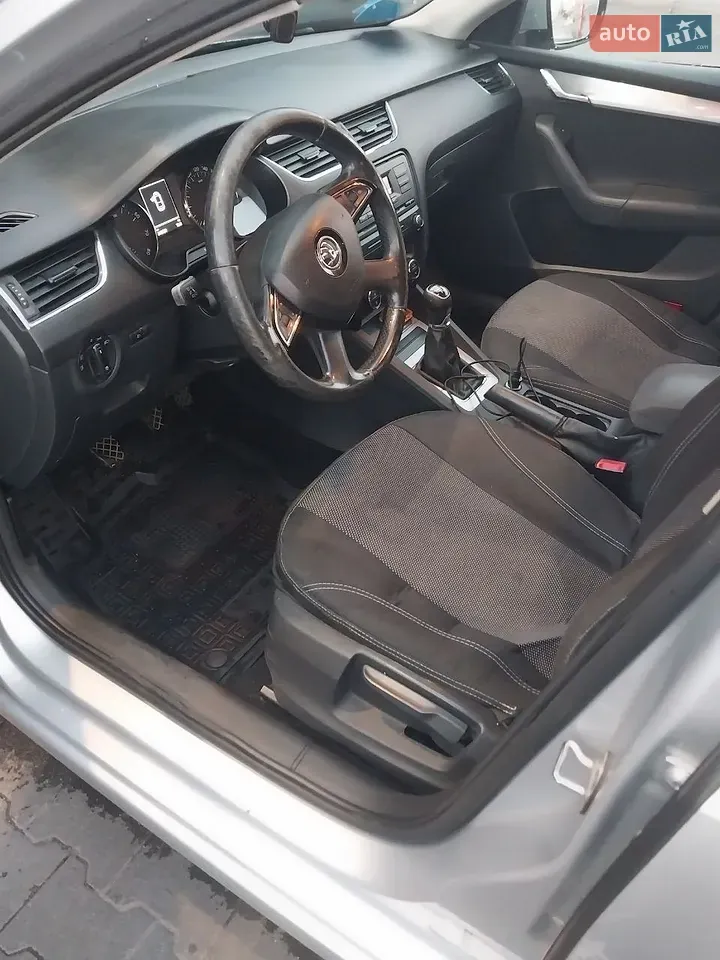 Skoda Octavia 2014 photo 4