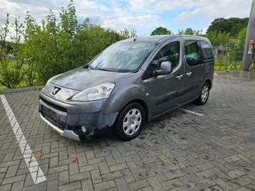 Peugeot Partner 2011 photo 3