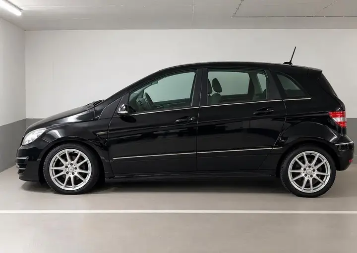 Mercedes-Benz B 200 Cdi