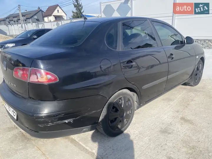 Seat Cordoba 2008 photo 3
