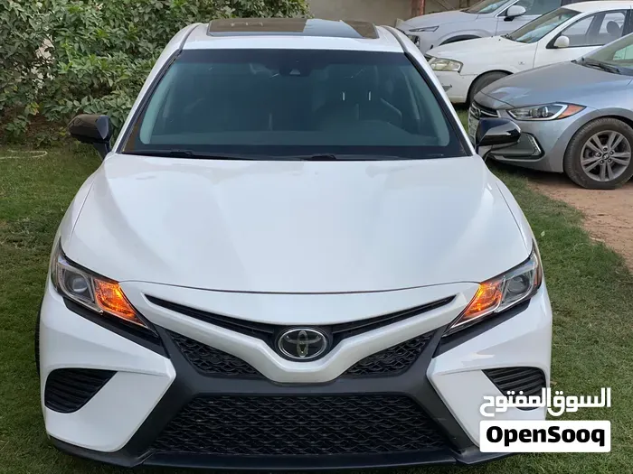 Toyota Camry 2018 photo 4
