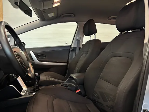 Kia Ceed 2018 photo 5