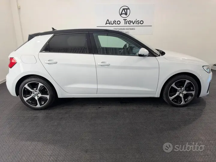 Audi A1 2020 photo 2