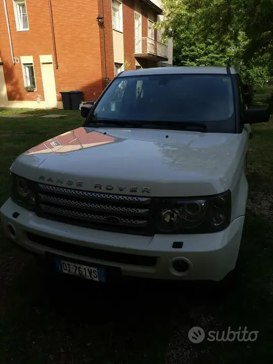 Land Rover Range Rover Sport 2009 photo 3