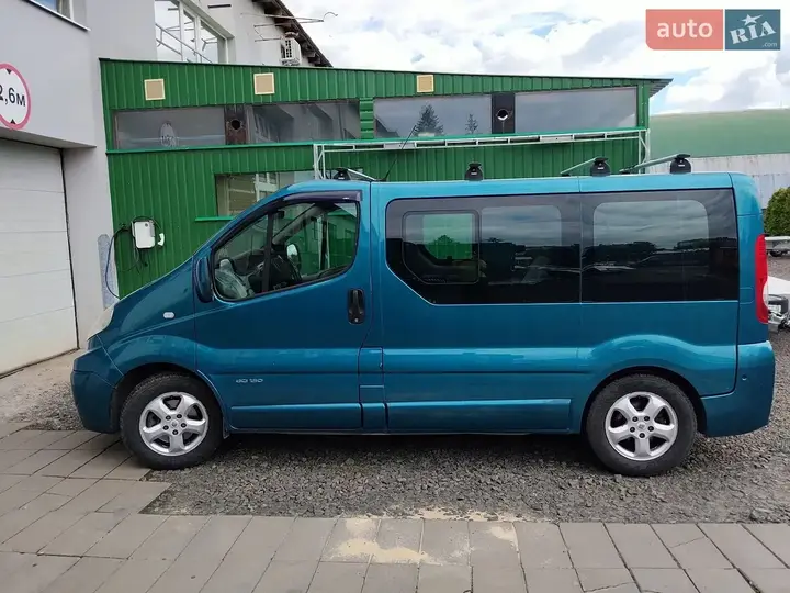 Renault Trafic 2008 photo 4