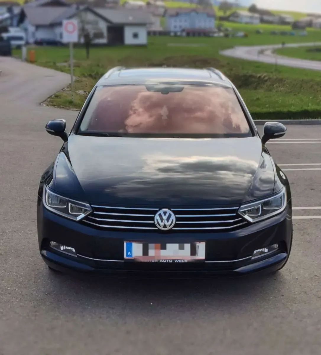 Volkswagen Passat 2017 photo 2