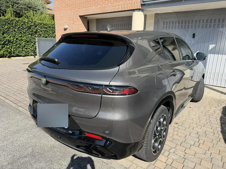 Alfa Romeo Tonale 2023 photo 2