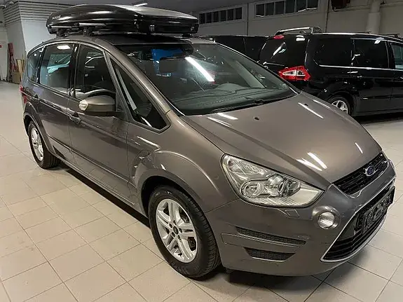 Ford S-Max 2014 photo 2