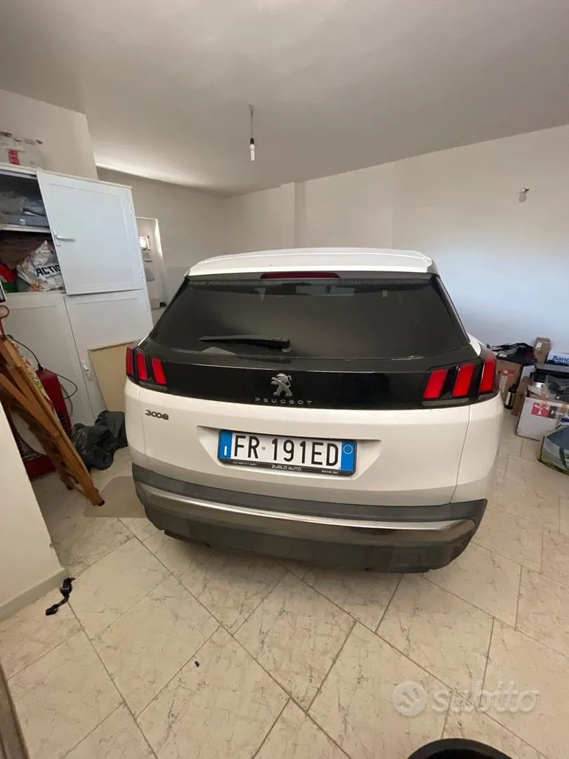 Peugeot 3008 2018 photo 3