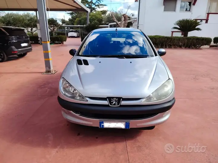 Peugeot 206 2003 photo 4