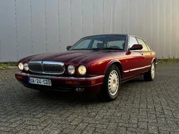 Jaguar Xj6