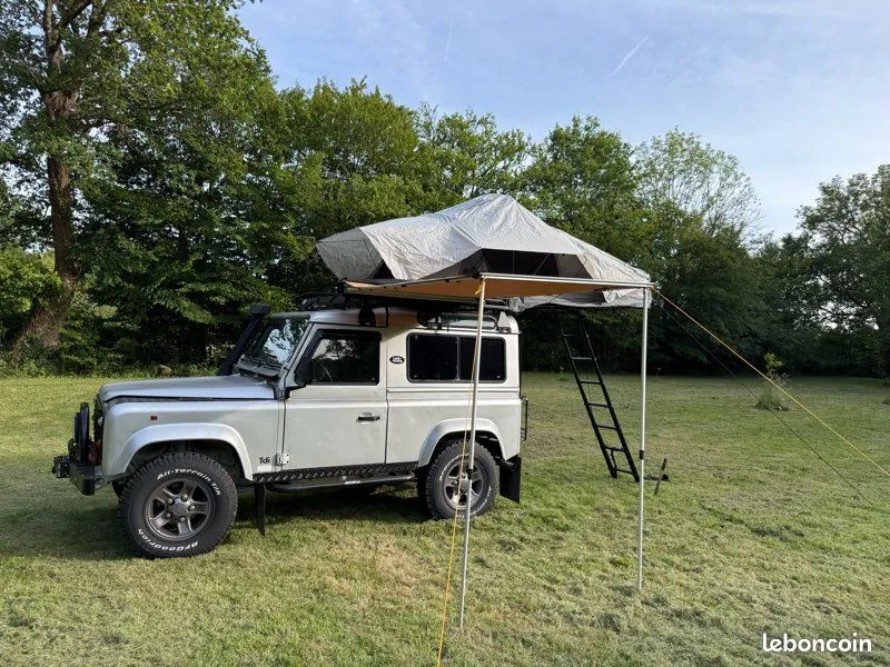 Land Rover Defender 1998 photo 4