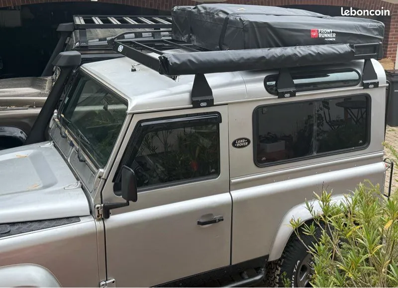 Land Rover Defender 1998 photo 5