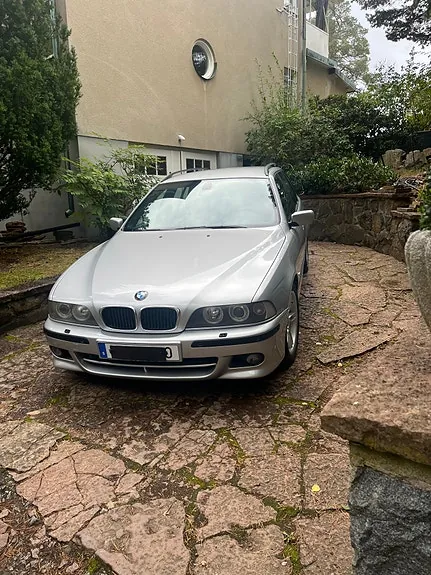 BMW 530I