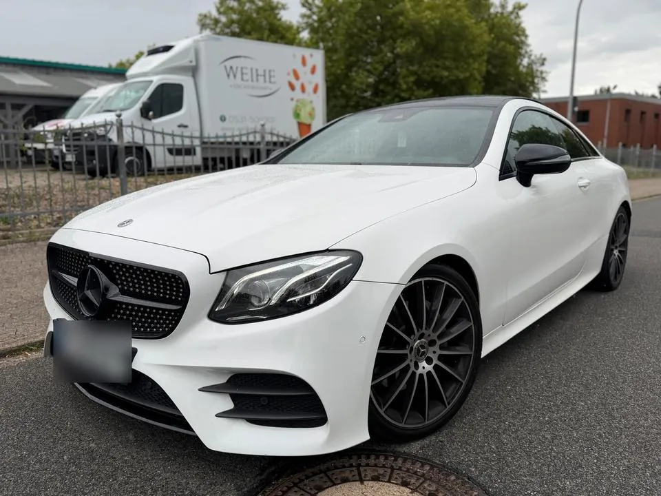 Mercedes-Benz E 300