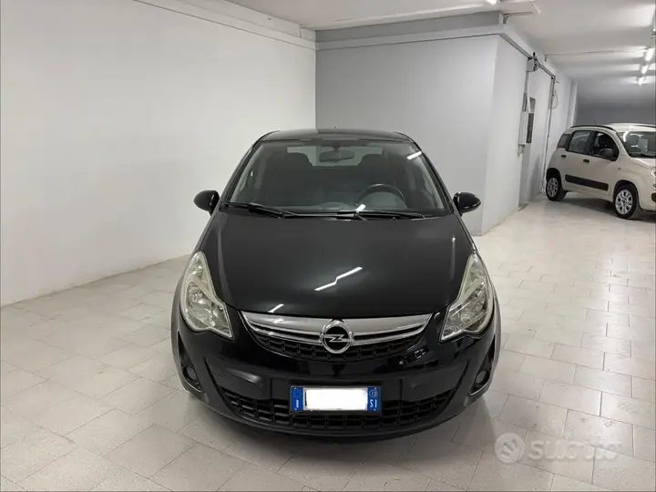 Opel Corsa 2013 photo 2