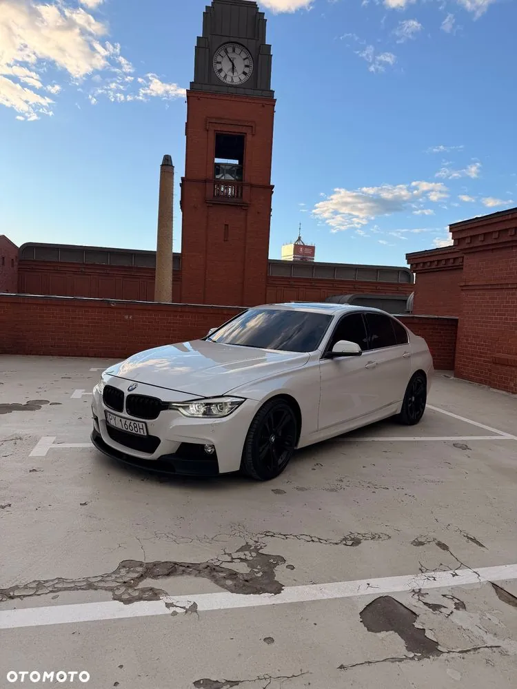 BMW Seria 3 2017 photo 2