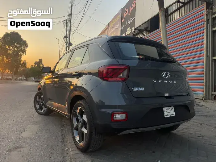 Hyundai Venue 2024 photo 2