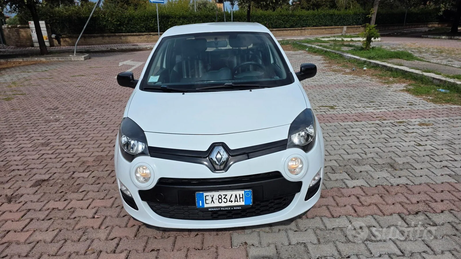 Renault Twingo 2014 photo 2