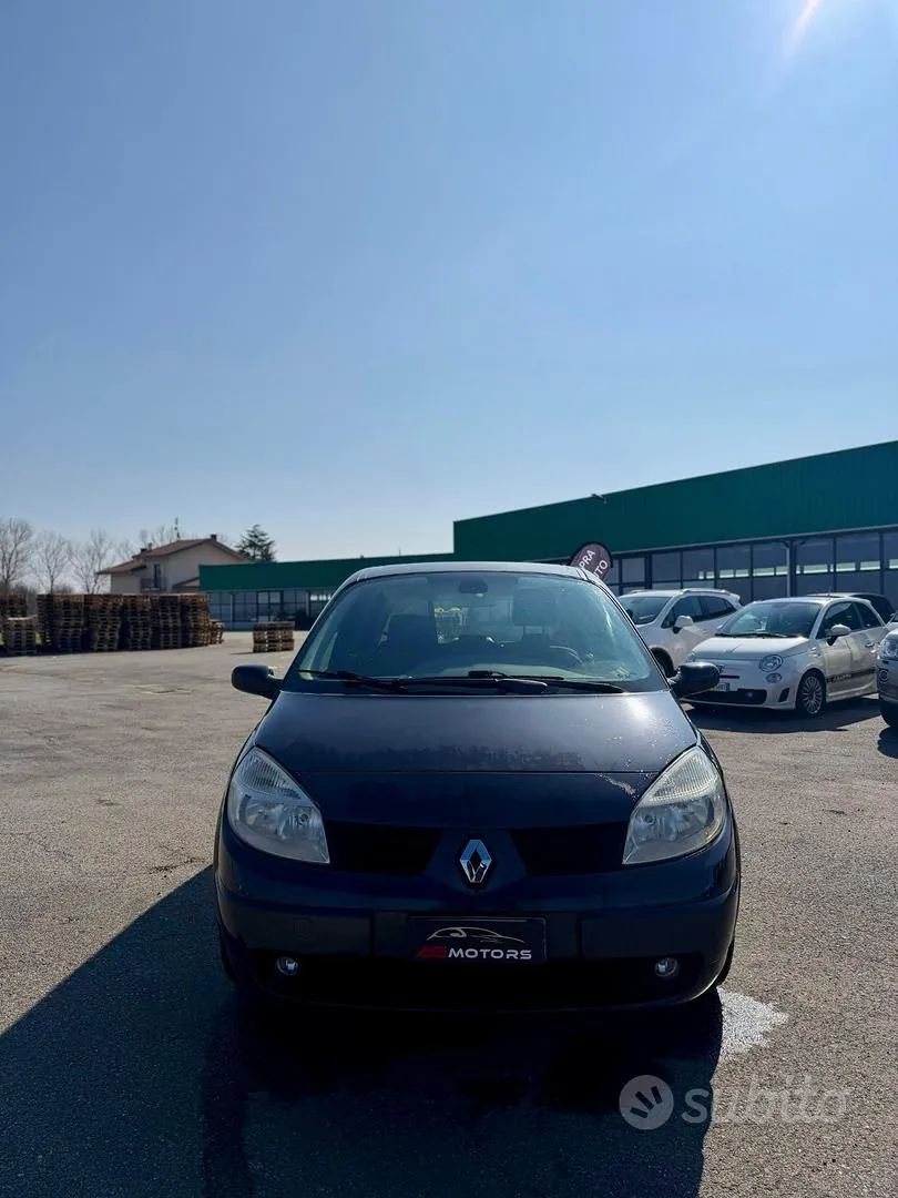 Renault Scenic 2006 photo 3