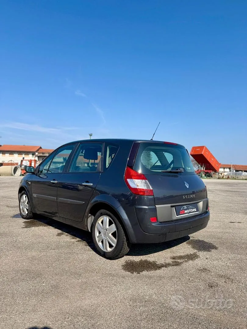 Renault Scenic 2006 photo 5