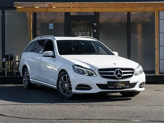 Mercedes-Benz E 220 2013 photo 3