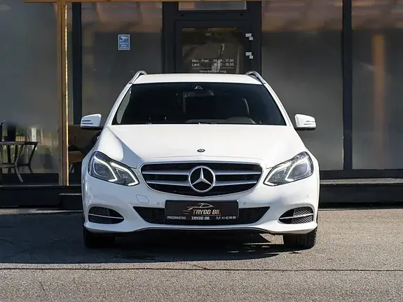 Mercedes-Benz E 220 2013 photo 2