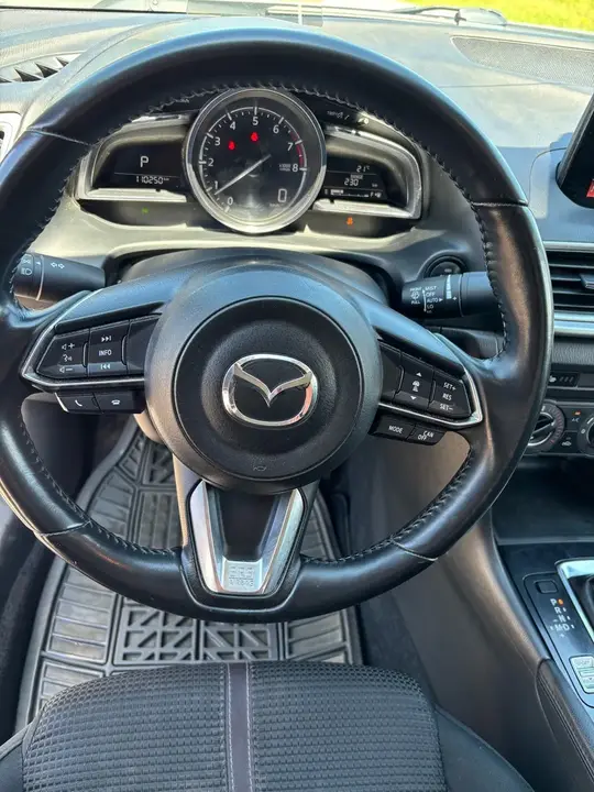 Mazda 3 2018 photo 5