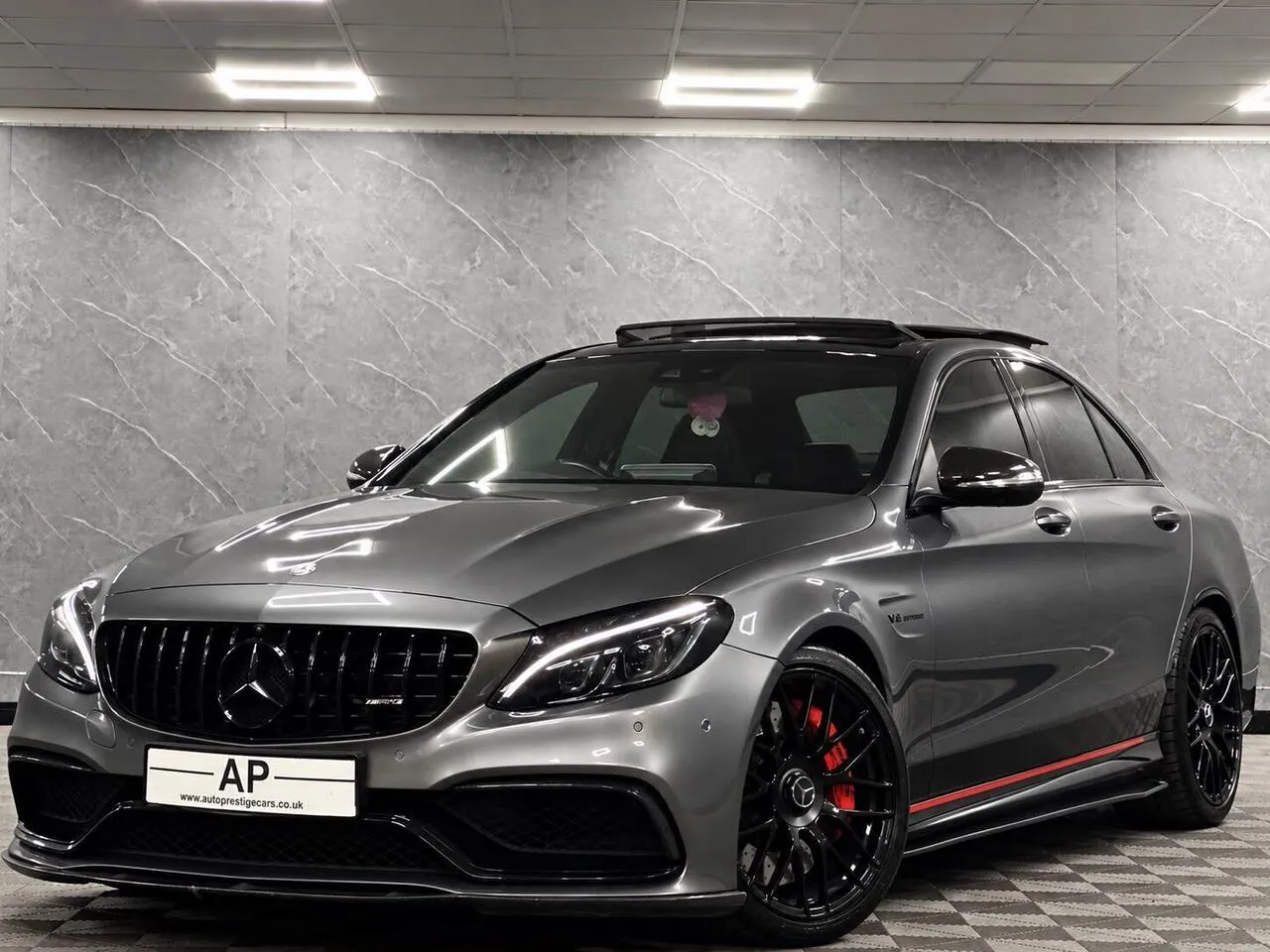 Mercedes-Benz C-Class 2016 photo 2