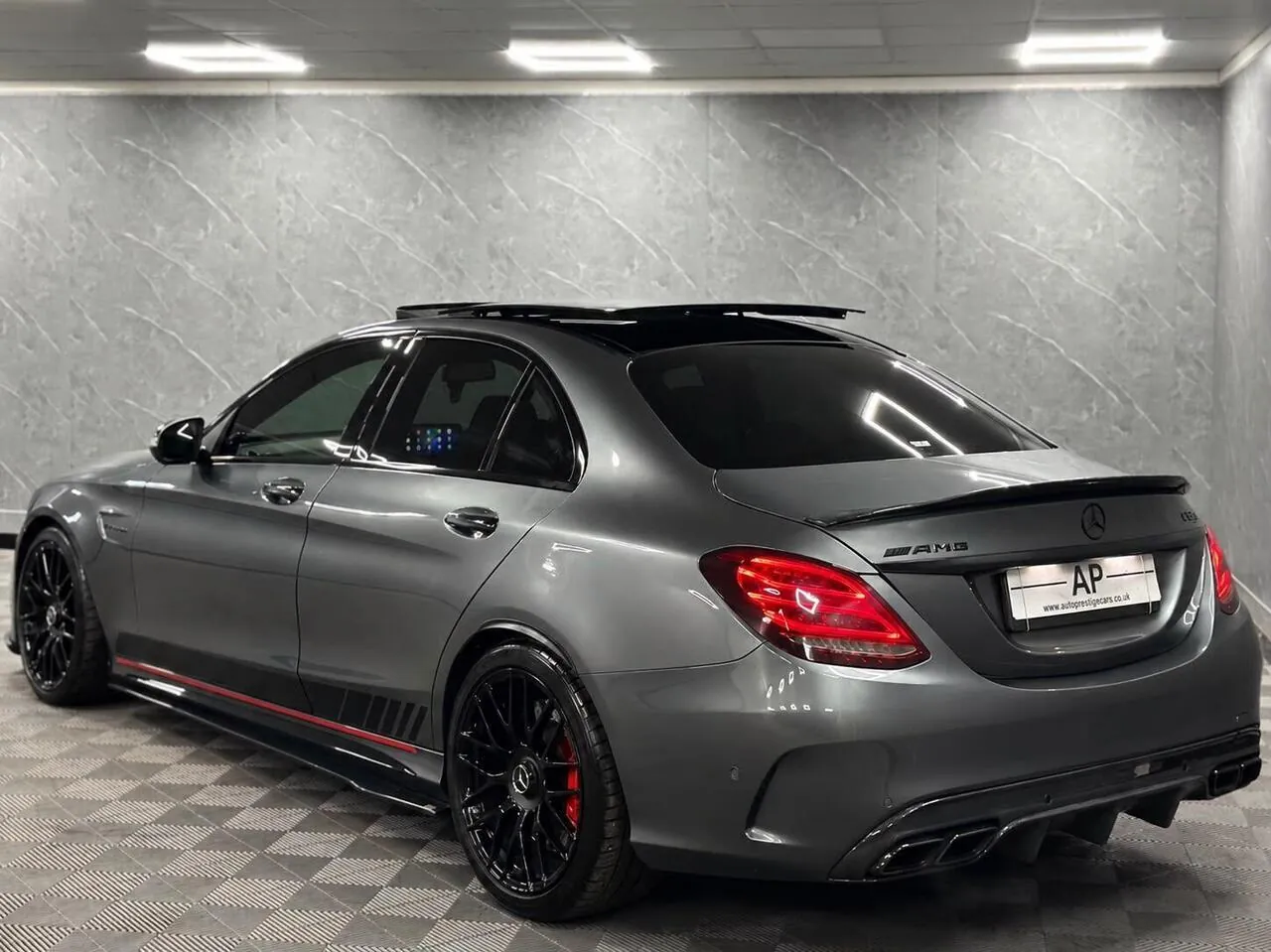 Mercedes-Benz C-Class 2016 photo 3