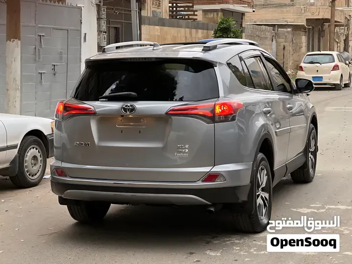 Toyota Rav 4 2017 photo 4
