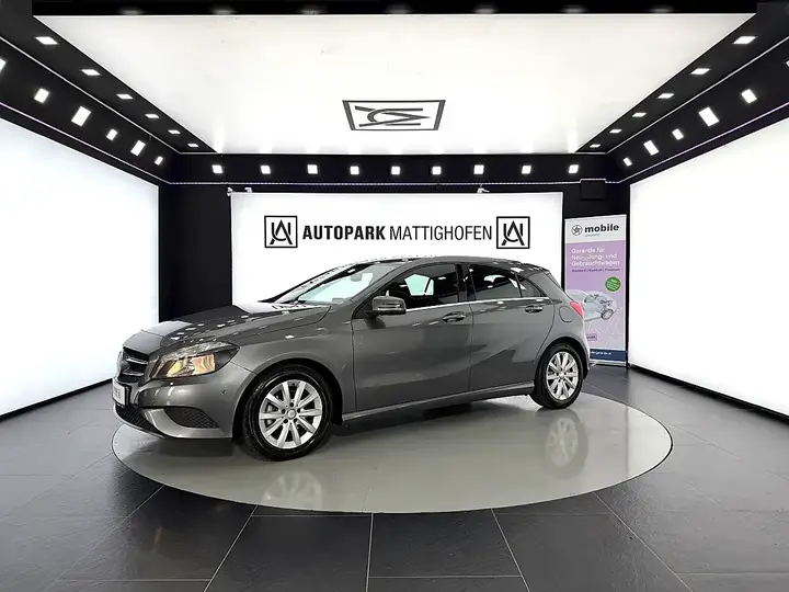 Mercedes-Benz A-Class 2014 photo 2