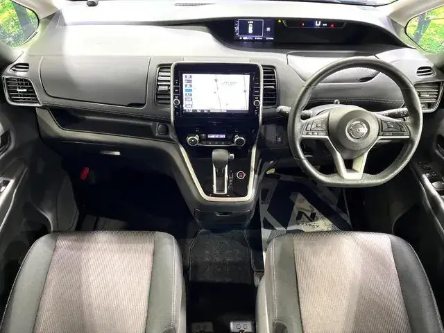 Nissan Sentra 2018 photo 2