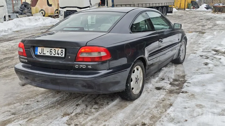 Volvo C70 1998 photo 3