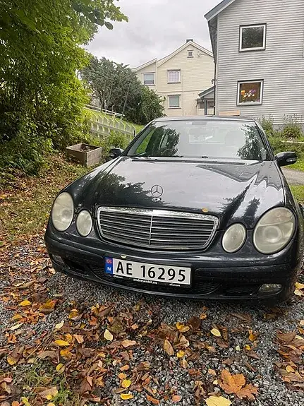 Mercedes-Benz E 200
