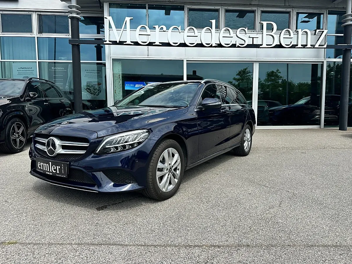Mercedes-Benz C-Class 2019 photo 2