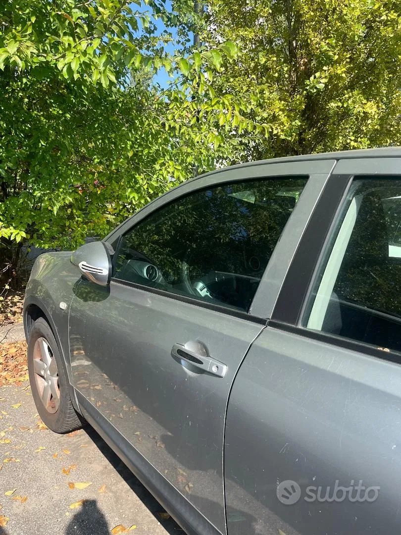 Nissan Qashqai 2007 photo 3