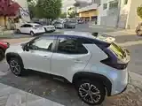 Toyota Yaris Cross 2022 photo 3