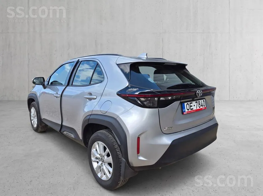 Toyota Yaris Cross 2025 photo 4