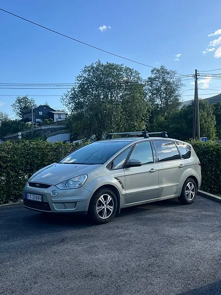 Ford S-Max