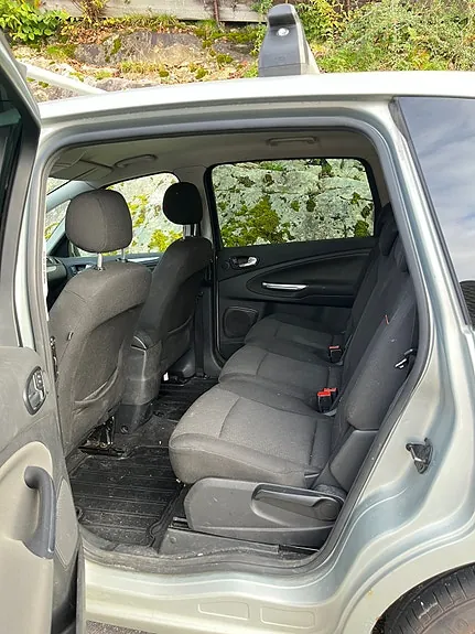Ford S-Max 2008 photo 4