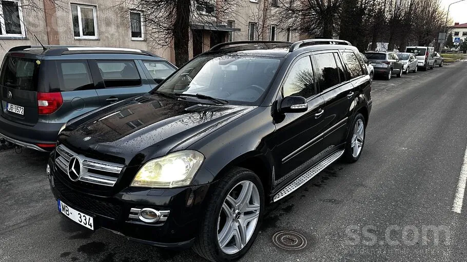 Mercedes-Benz Gl320