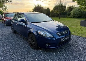 Kia Ceed 2008 photo 2