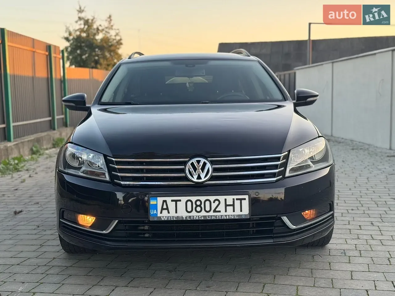 Volkswagen Passat 2012 photo 2