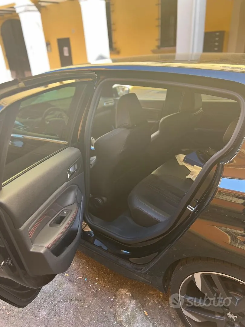 Peugeot 308 2017 photo 4