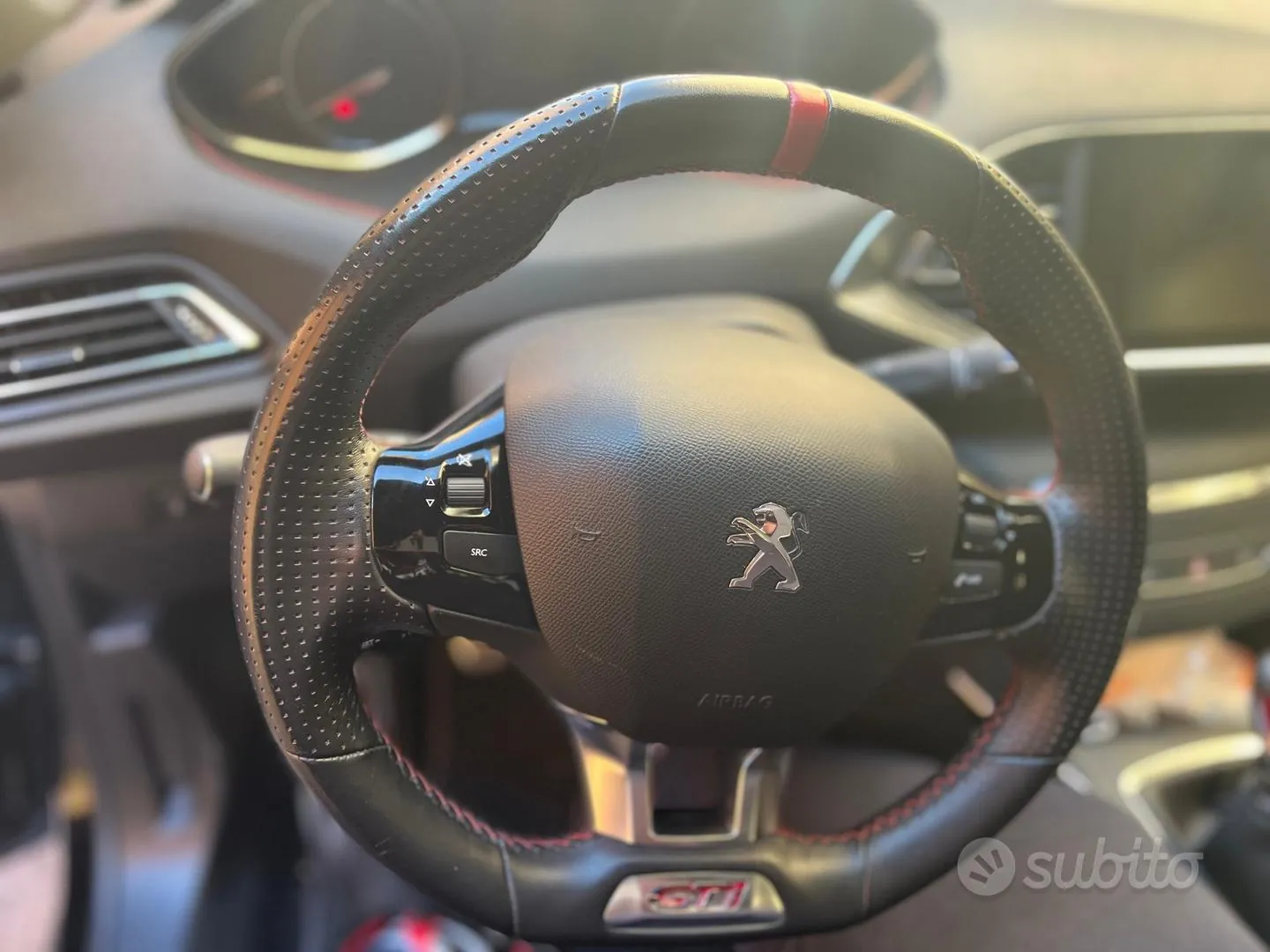 Peugeot 308 2017 photo 5
