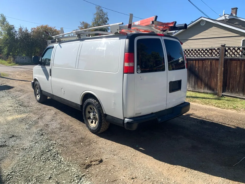 Chevrolet Express 2012 photo 4