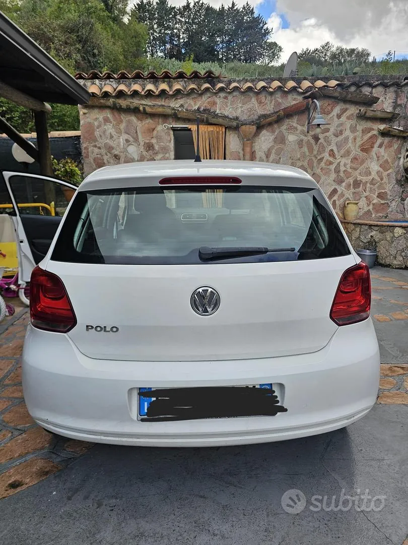 Volkswagen Polo 2012 photo 3