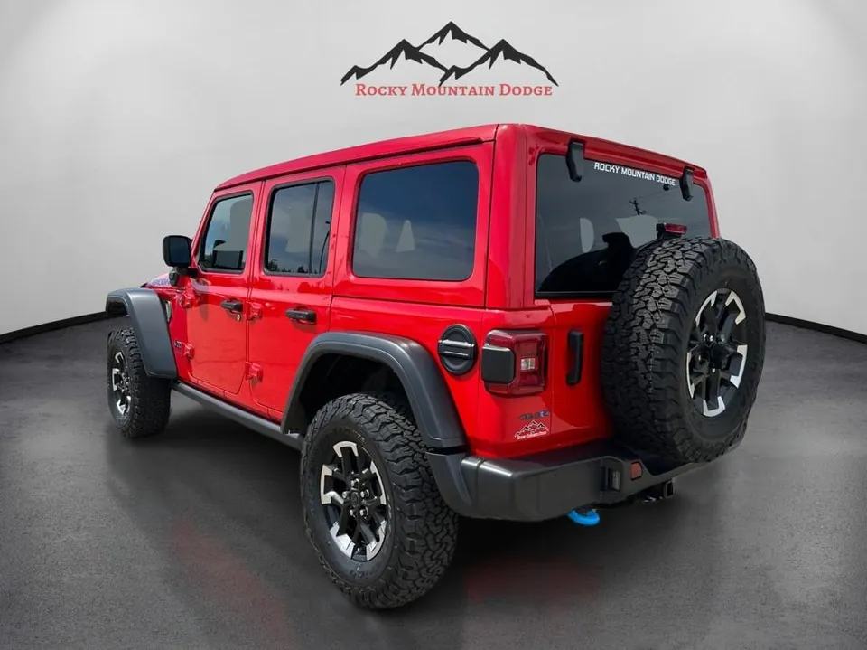 Jeep Wrangler 2024 photo 3