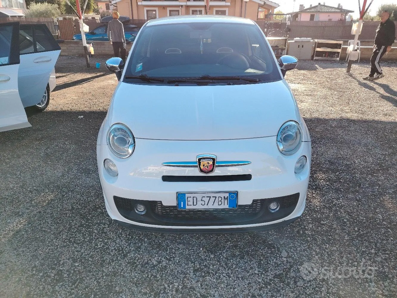 Fiat 500 Abarth 2011 photo 2